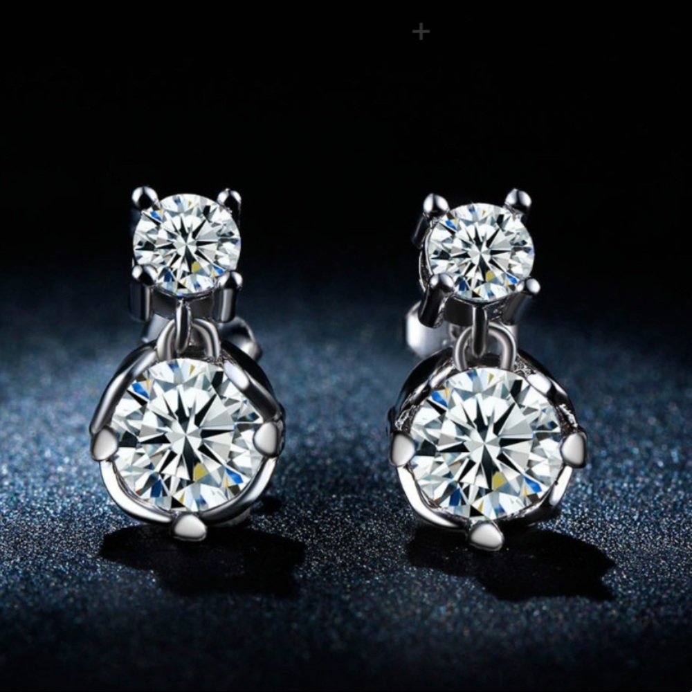 CZ Crystals 💎Earrings Silver New